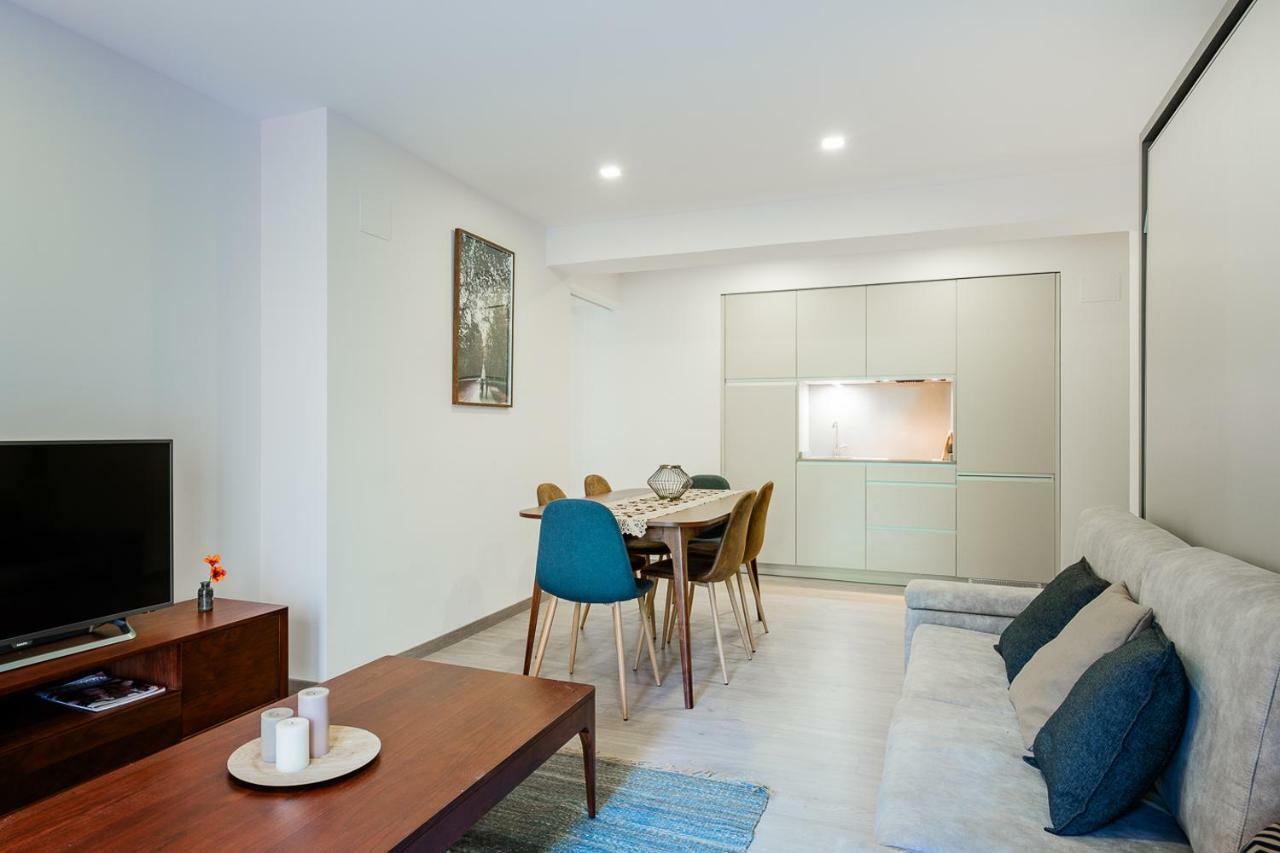 Exclusive Quietness In The Heart Of Madrid With Public Parking, Breakfast, 2 Bathrooms Eksteriør bilde